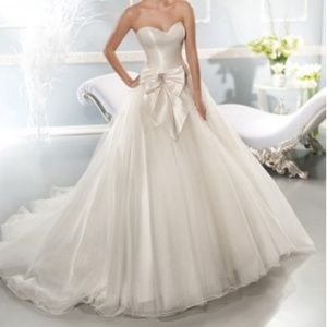 Cosmobella 7640 Wedding Gowm